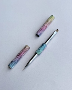 Pink house Кисть Жар-птица Овал06Тонкая07