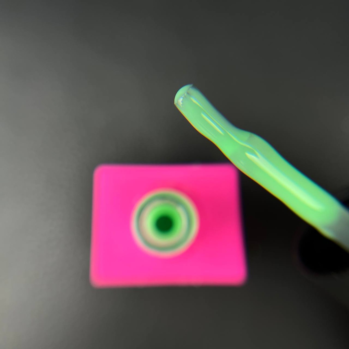 Nartist-liquid-polygel-grass