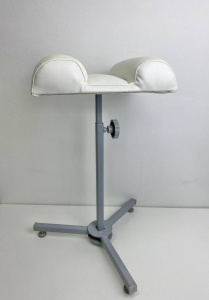 подставка под ногу