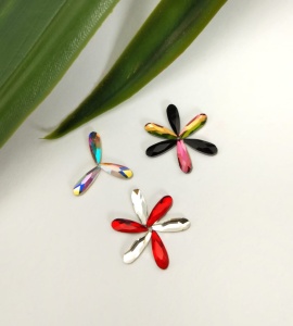 ANDI Микс Стразы Малая капля 6-2мм №01 15шт.