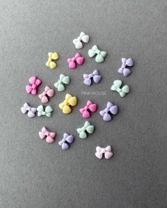 photo_5305704793492283794_y