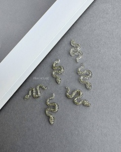 photo_5310078491833786966_y