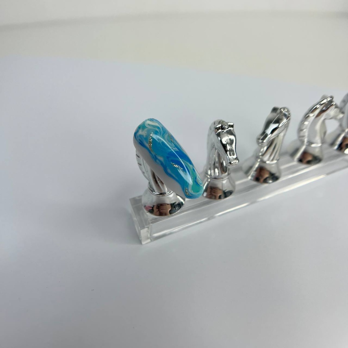 лошадь сер+