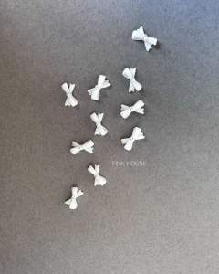 photo_5305704793492283787_y