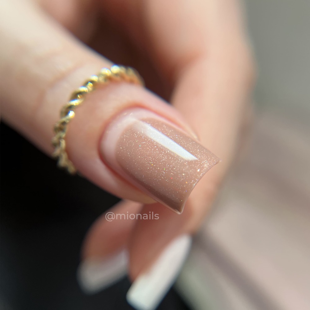 MIO NAILS Гель-лак E-21 Пралине 8 мл1.