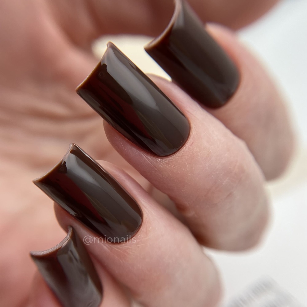 MIO NAILS Гель-лак E-06 Темный шоколад 8 мл.1