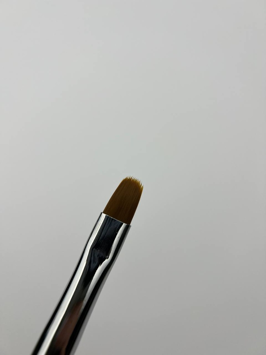 Кисть для геля Овал №6 (черная в тубе)2